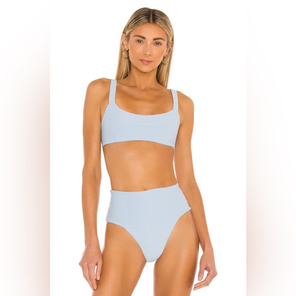 L*SPACE REVOLVE NWT JESS TOP - Picture 1 of 10